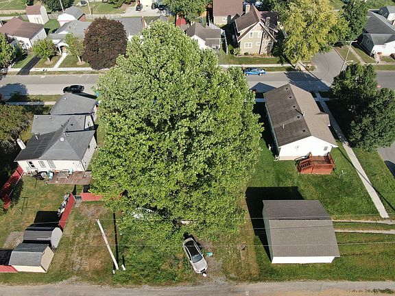 5th image of 502 N Race St