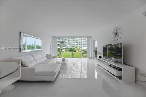 10275 Collins Ave Photo 1
