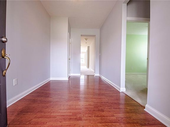 3rd image of 7710 Tuscarora Pl