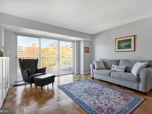 560 N St SW APT N503, Washington, DC 20024