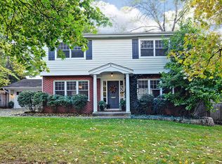 614 W Chicago Ave, Hinsdale, IL