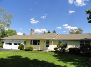 80 Rolling Ridge Rd, Amherst, MA 01002