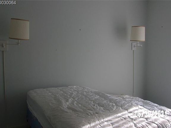 4th image of 2959 SW Westlake Cir