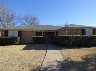 8412 Lullwater Dr, Dallas, TX 75218