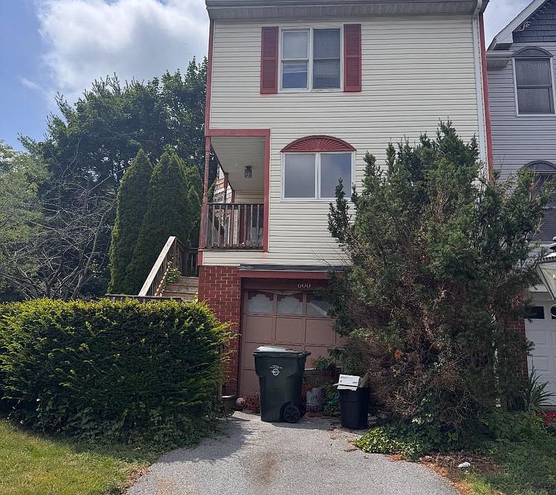 2nd image of 600 Picadilly Dr