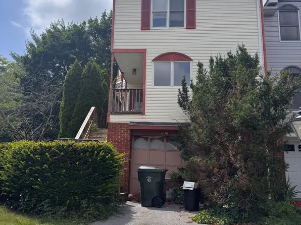600 Picadilly Dr, Hagerstown, MD 21740