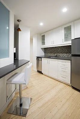 Sold by Empire State Properties | media 5