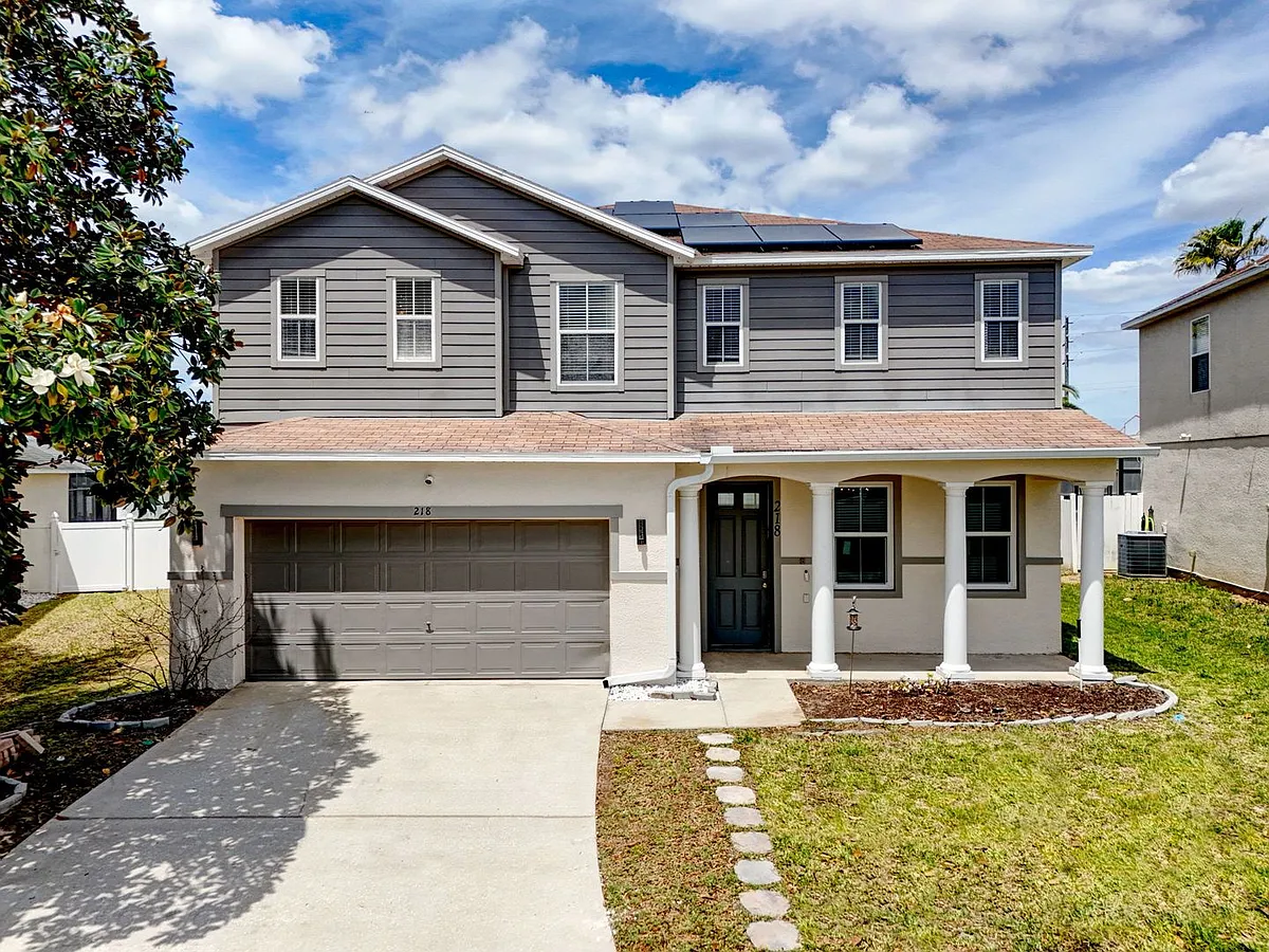 Building Photo - 218 Cassia Dr