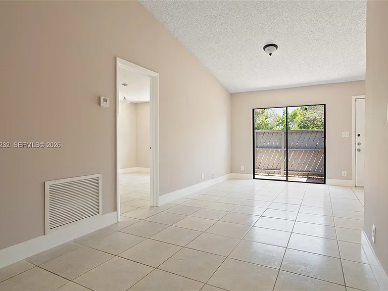 3633 NW 99th Ter #7B — Photo 8