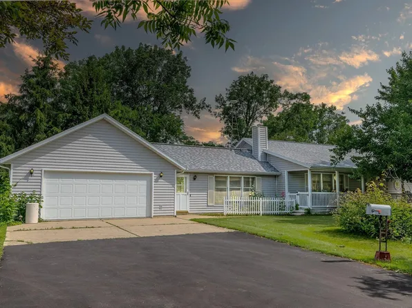 3325 E State Route 120, Howe, IN 46746