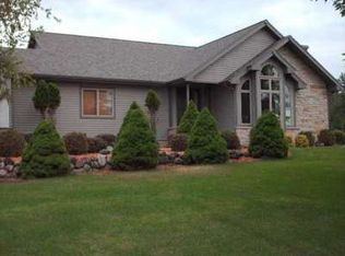 N6601 Schwantz Rd, Pardeeville, WI 53954