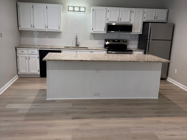 269 N Keeneland Dr #3