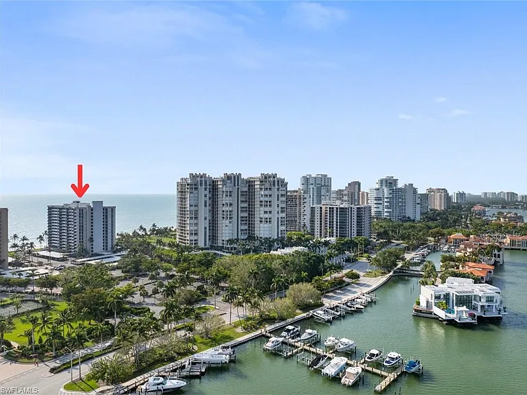 4005 Gulf Shore Blvd N #904 — Photo 20