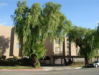 4th image of 830 N Dalton Ave APT 210