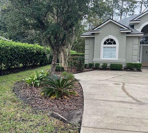 3rd image of 1229 Paradise Pond Rd