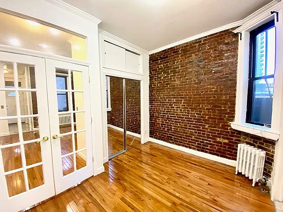 4th image of 247 E 39th St APT 1D