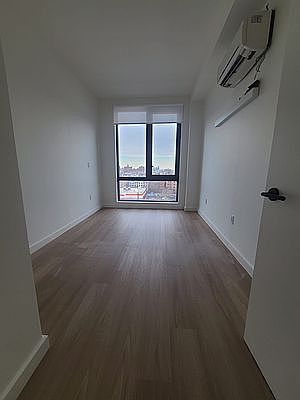 4th image of 1000 Pacific St #710