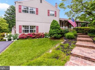 120 Highland Dr, Coatesville, PA