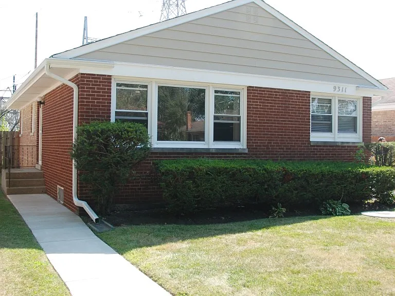 9311 Latrobe Ave — Photo 1