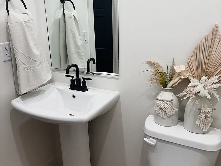 2125 Pebble Brook Ct — Photo 2
