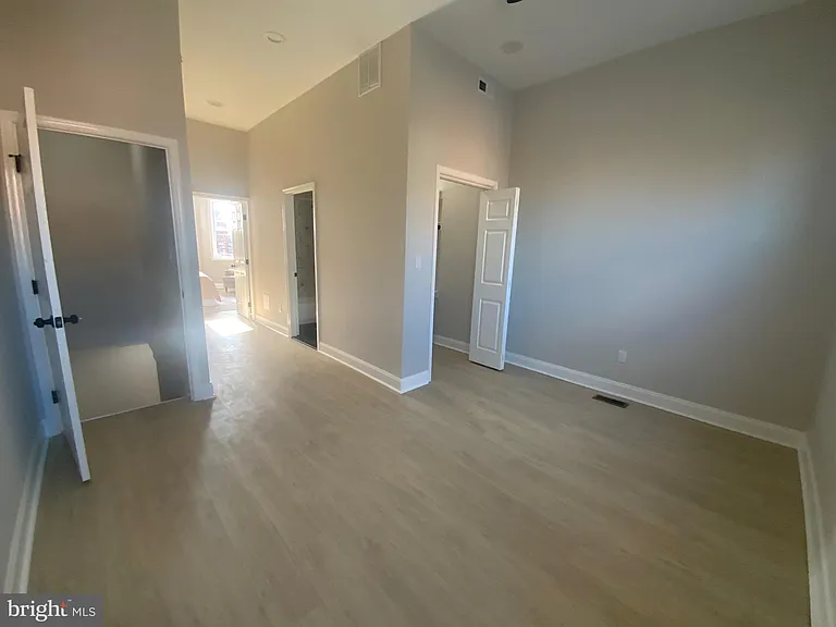 2141 Druid Hill Ave — Photo 30