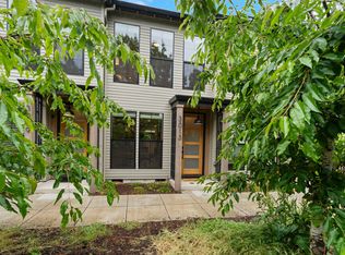 3013 NE Ainsworth St, Portland, OR 97211