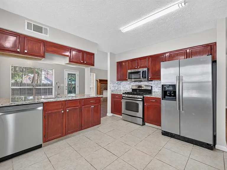 2949 Weston Brook Ln — Photo 17