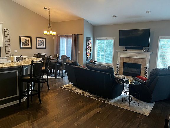 2nd image of 1652 Cassady Place Dr #1652