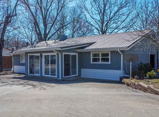 115 Dogwood Hills Club Rd, Gilbertsville, KY 42044