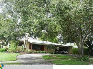 5592 SW 1st Ct, Plantation, FL 33317