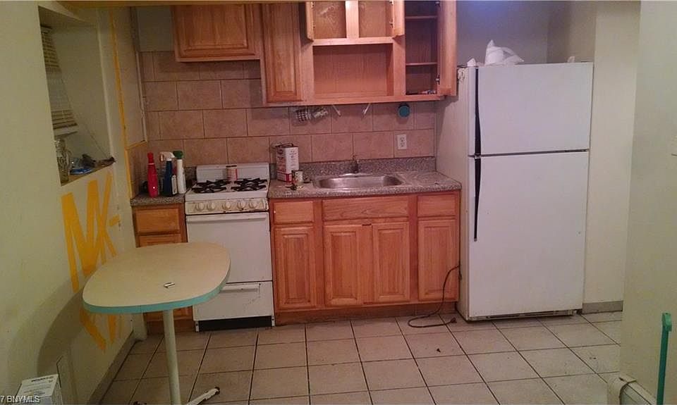 2nd image of 2027 E 23rd St