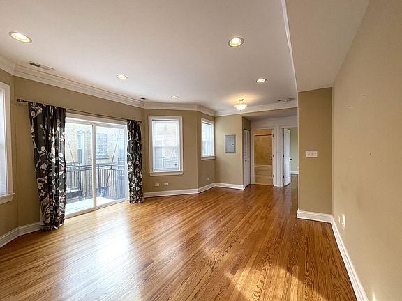 2nd image of 7054 N Damen Ave #3