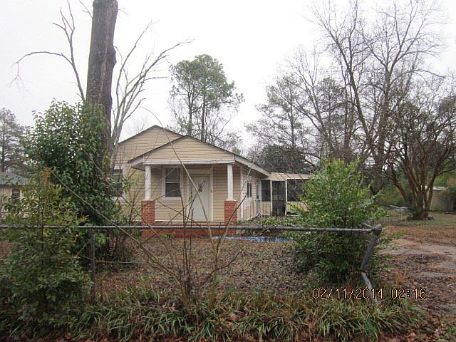 2nd image of 145 Cordele Ave