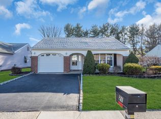 21 Saint Paul Pl, Manchester, NJ