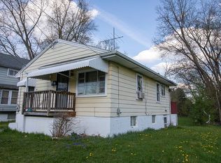 395 S Van Buren Ave, Barberton, OH 44203