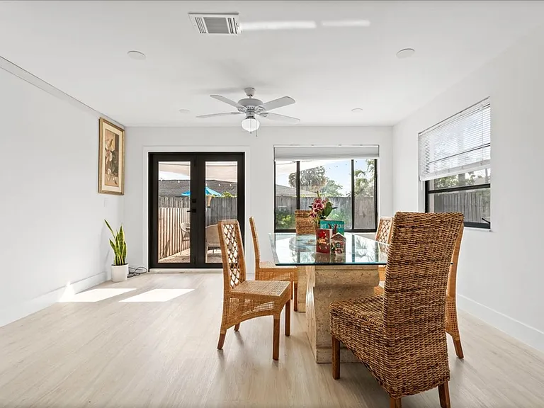 1332 Granada Blvd — Photo 24