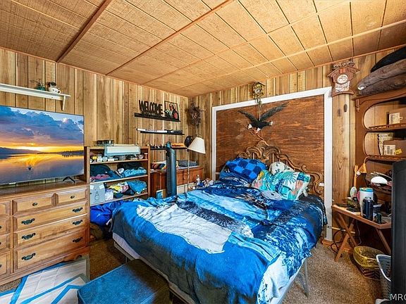 4th image of 396 Holmes Ln