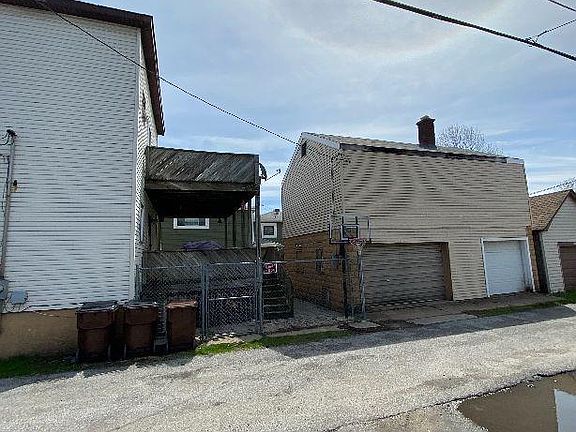 4th image of 1538 Central Ave