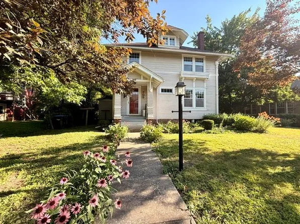 705 E Normal St, Kirksville, MO 63501