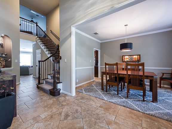 5th image of 11404 Rockwell Pl