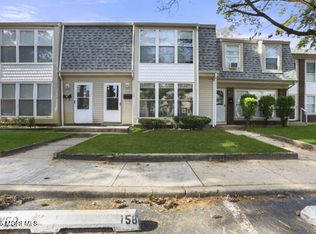 156 Tudor Ct, Lakewood, NJ 08701
