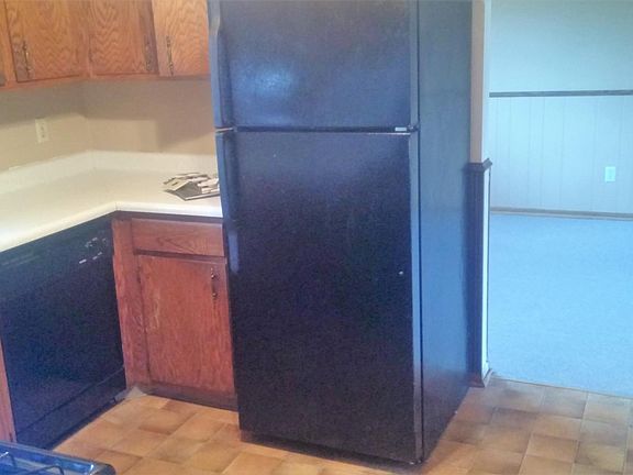 Kitche, Newer Fridge