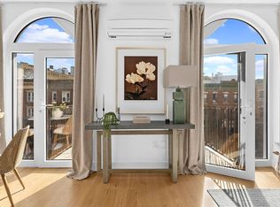 1105 Cortelyou Rd #301, Brooklyn, NY 11218