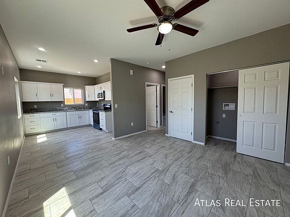 3rd image of 3314 N Flanwill Blvd #2