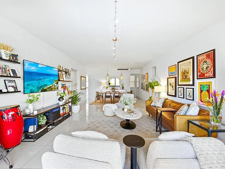 1504 Avenue Ashford Cond Sea Vw #2C — Photo 13