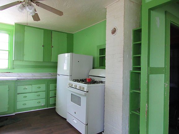 3rd image of 60 11th Street