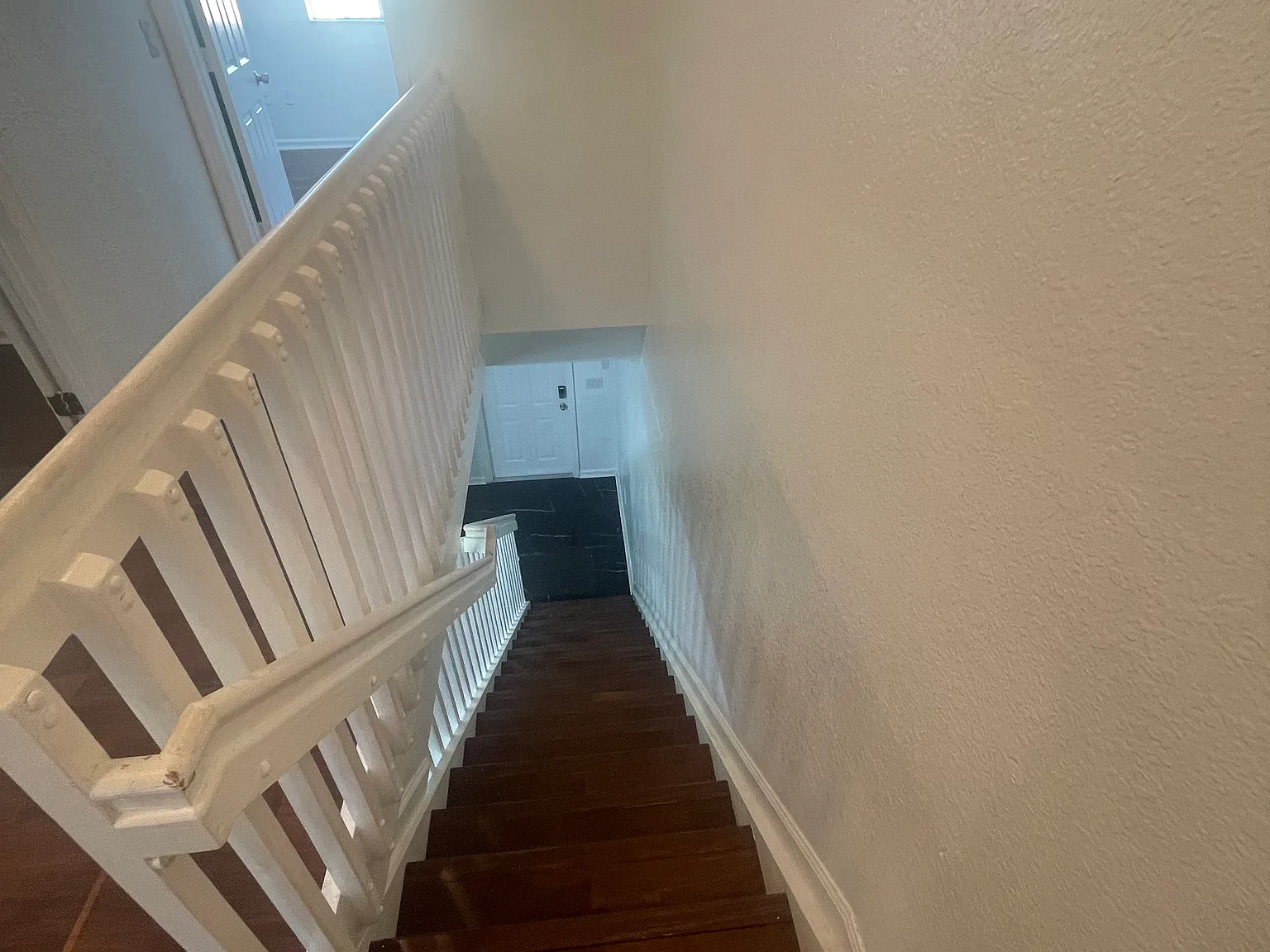 3 bed, 2.5 bath, 1540 sqft, $2,800 — Photo 3