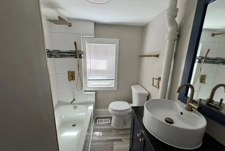 Building Photo - 2604 Hargrove St