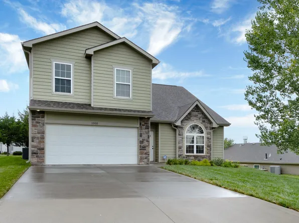 1005 Cassidy Dr, Manhattan, KS 66502