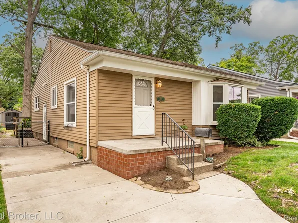 1919 Fern St, Royal Oak, MI 48073
